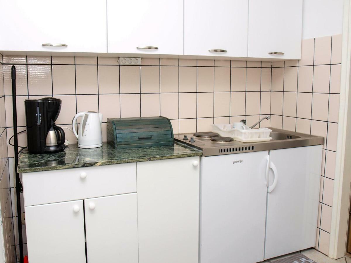 Apartments Vukovic Postira Ngoại thất bức ảnh
