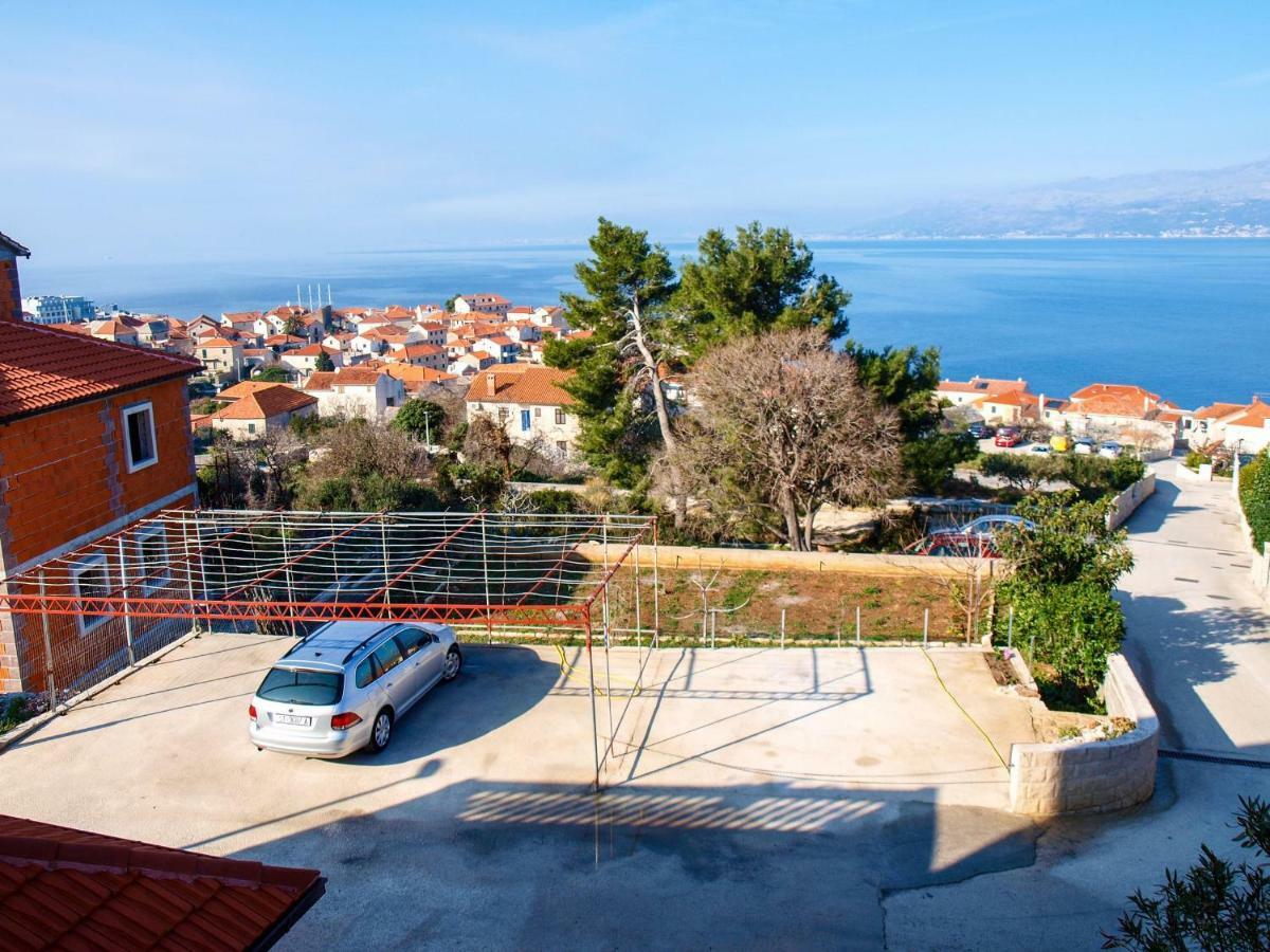 Apartments Vukovic Postira Ngoại thất bức ảnh